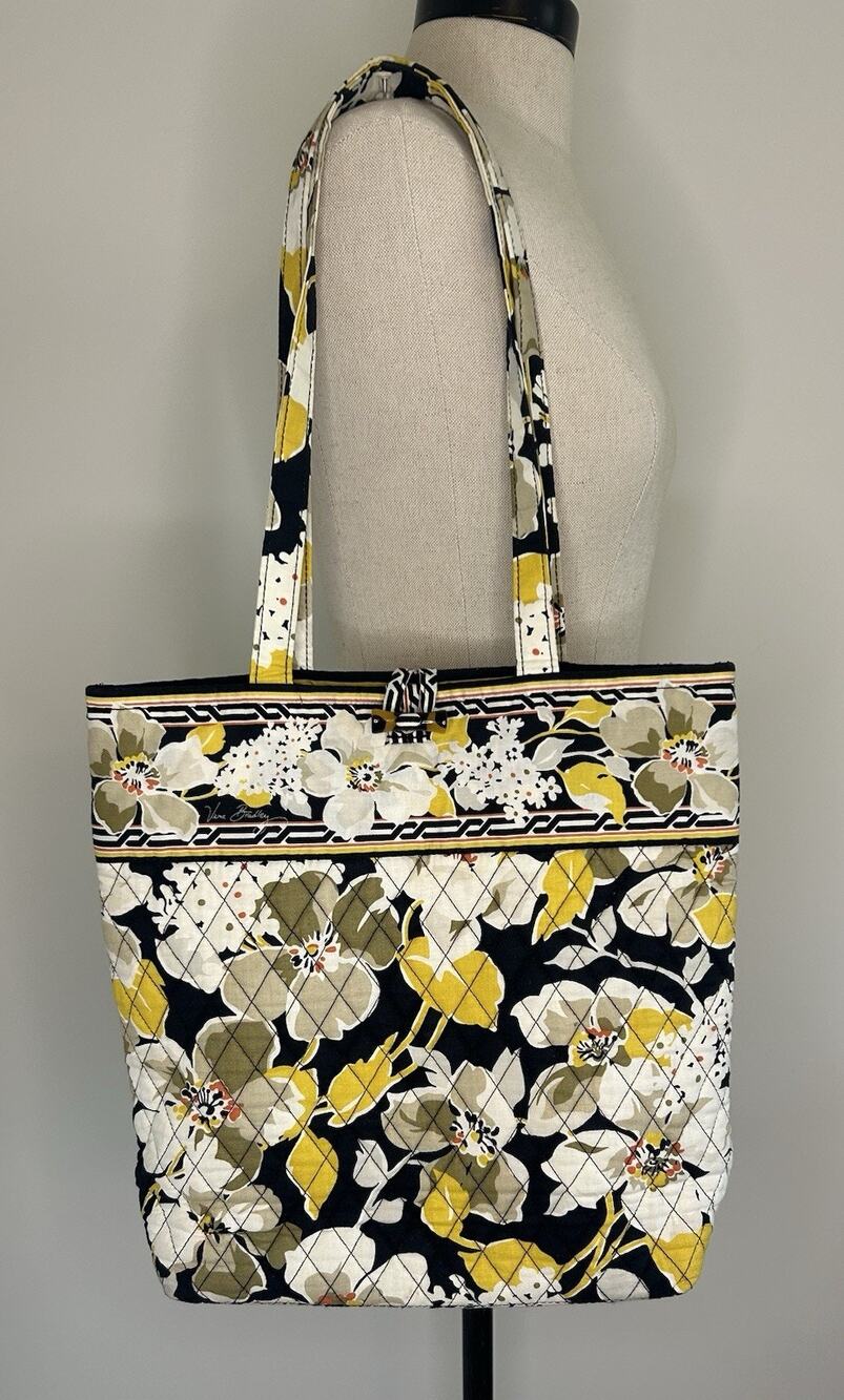 Vera Bradley DOGWOOD Tote Bag Handbag Quilted Cotton Yellow Floral Toggle
